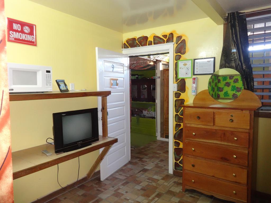 Cocopele Inn San Ignacio Buitenkant foto