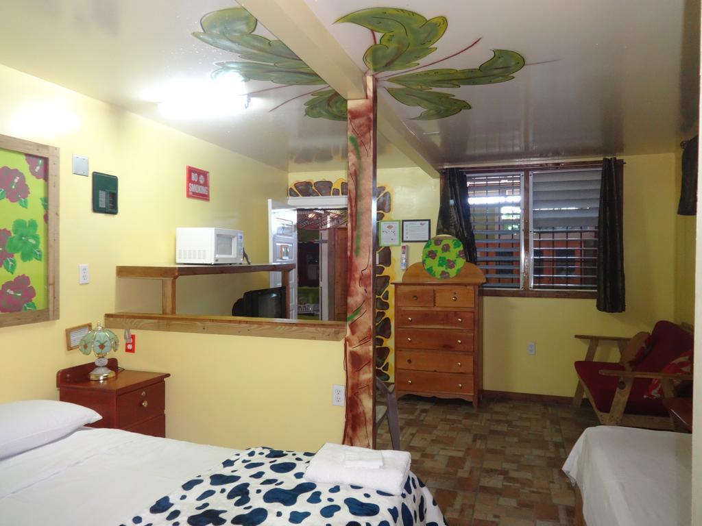Cocopele Inn San Ignacio Buitenkant foto
