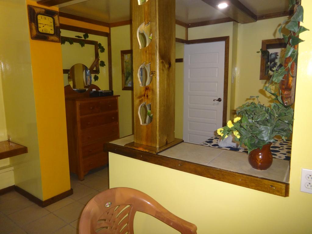 Cocopele Inn San Ignacio Buitenkant foto