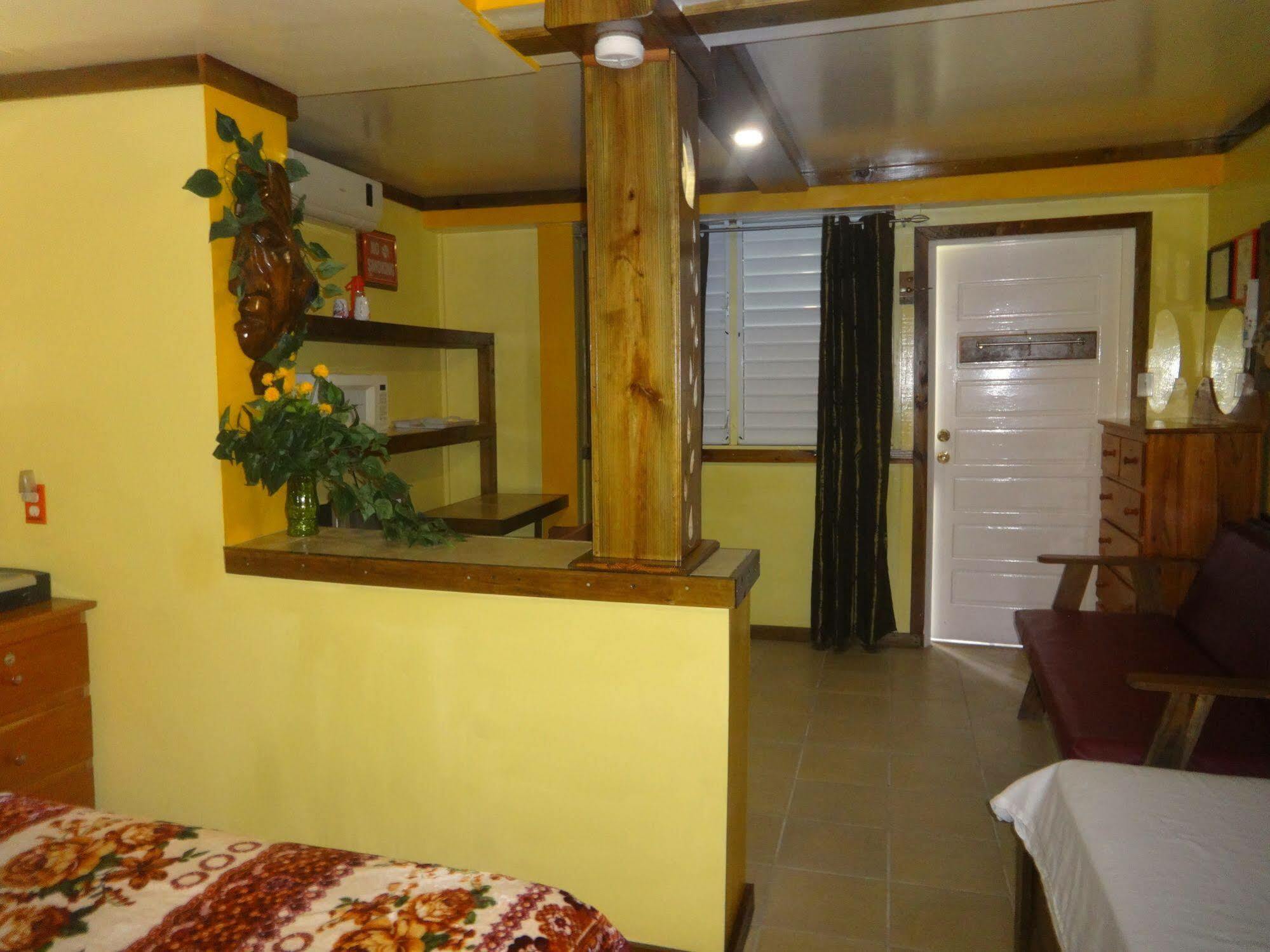 Cocopele Inn San Ignacio Buitenkant foto