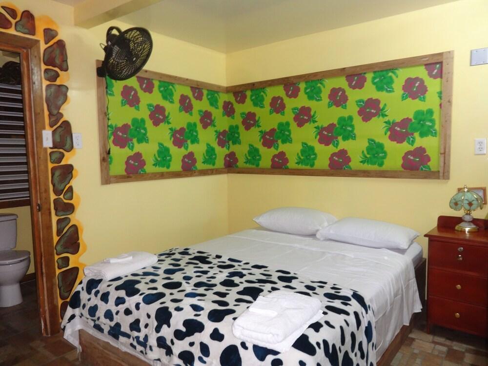 Cocopele Inn San Ignacio Buitenkant foto